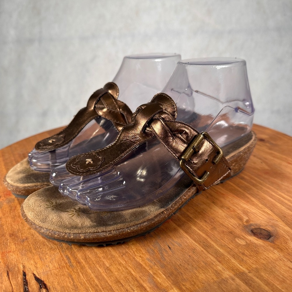 White Mountain Thong Sandals Women 7 Bronze Good Braided Leather Wedge W12011M